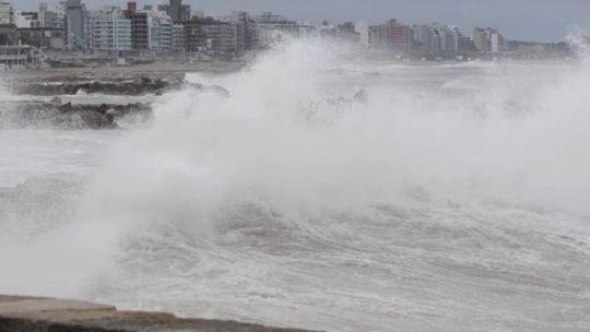 Por qué el "ciclón bomba" que azota Brasil con vientos de hasta 120 km/h es un fenómeno excepcional