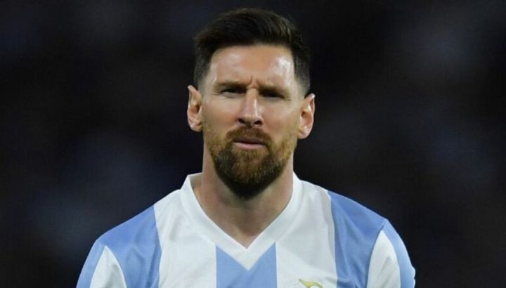 Lionel Messi desolado tras la muerte de su papá: incertidumbre sobre el Inter Miami y viaje de urgencia a Rosario