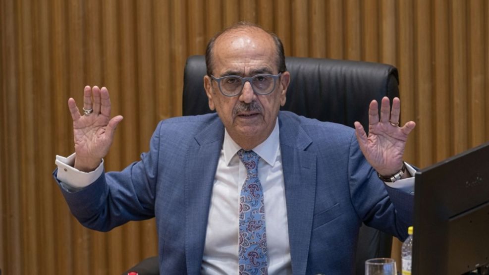 El nuevo abogado de Cristina Kirchner, el español Javier Borrego, recibió denuncias de la comunidad trans por presuntos discursos de odio en un acto de VOX
