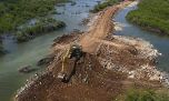 Abrió casi 2 km de camino para ir a pescar y terminó causando un grave daño ambiental