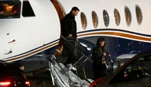 Lionel Messi y Antonela Roccuzzo llegando a Rosario