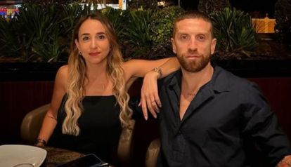 Papu Gómez y Linda Raff