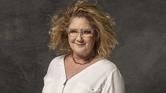 Verónica Llinás:“Estamos en el medio del río”