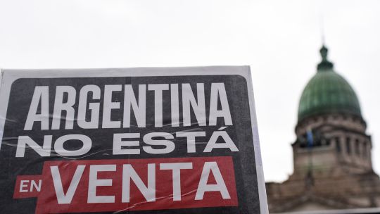 Algo se rompió en el oficialismo y ya nada será igual: el límite de la tierra