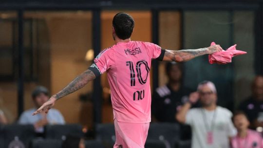 Rodrigo De Paul y la emotiva dedicatoria para Lionel Messi tras el fallecimiento de su padre