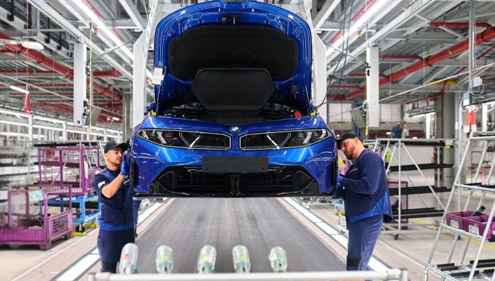 BMW i3: comenzó la producción del nuevo sedán eléctrico