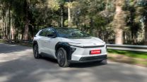 Lo mejor y lo peor del bZ4X, el primer auto eléctrico que Toyota vende en Argentina