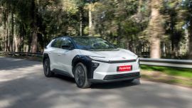 Lo mejor y lo peor del bZ4X, el primer auto eléctrico que Toyota vende en Argentina