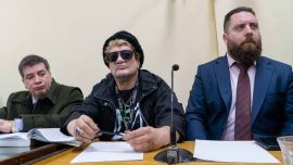 Pity Álvarez enfrenta una condena de hasta 25 años: la provocativa frase que mostró en su remera al llegar a los tribunales