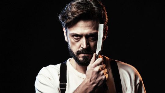Sangre, venganza y humor negro: Emmanuel Degracia se pone en la piel de Sweeney Todd