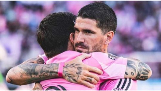 Rodrigo De Paul homenajeó a Messi en su gol con el Inter Miami