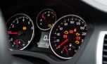 Qué significa cada luz del tablero del auto y cuándo hay que detenerse