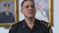 Nuevas fotos del policía de civil que reprimió la marcha contra la Ley de Tierras