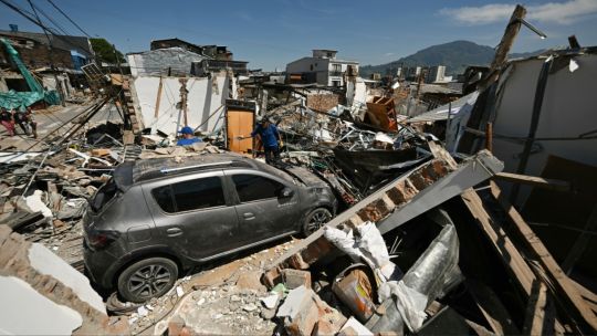 Encontraron con vida al argentino que era buscado desde el momento del terremoto