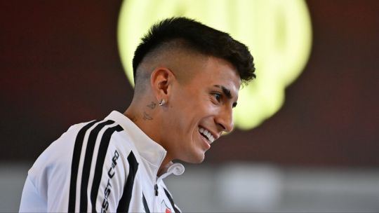 Thiago Almada desmintió que Chiqui Tapia le sugiriera jugar en Boca por sobre River: “No sé de dónde sacaron eso”
