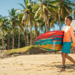 Playa Encuentro: el corazón del surf dominicano.