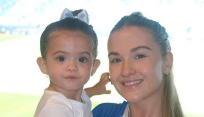 Sofía Calzetti y su hija Olivia