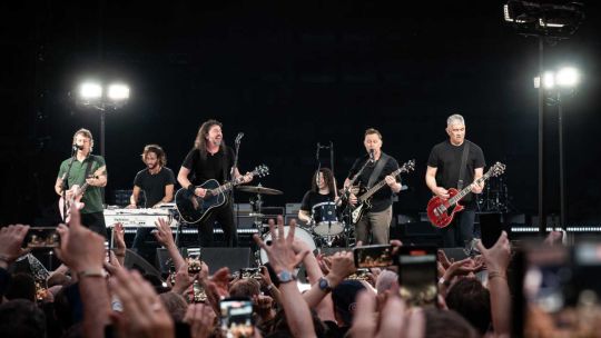 Salen a la venta las entradas para los Foo Fighters en River: cuáles son los precios y cómo comprarlas en cuotas