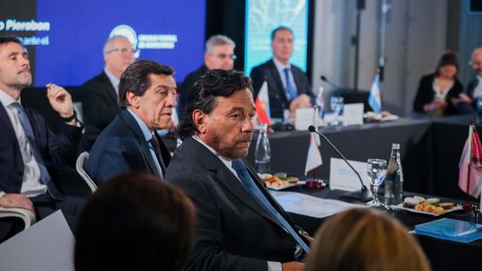 La pelea por las alianzas: el Gobierno busca sumar al PRO y a los gobernadores para avanzar con sus reformas