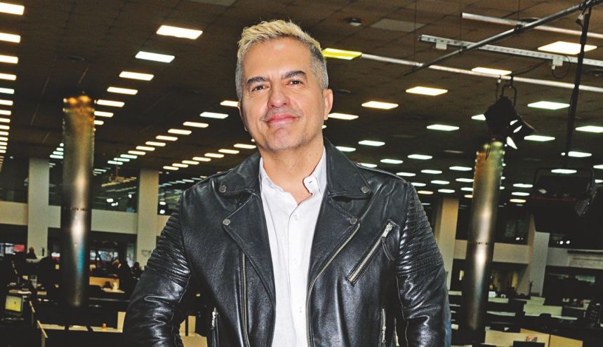 Ángel de Brito en Caras Glam