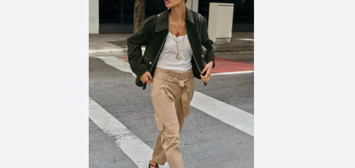 Pantalón paper bag: un clásico que se adapta a looks de día o noche