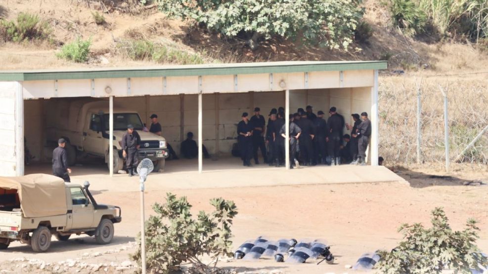 Militares en la frontera entre España y Marruecos.