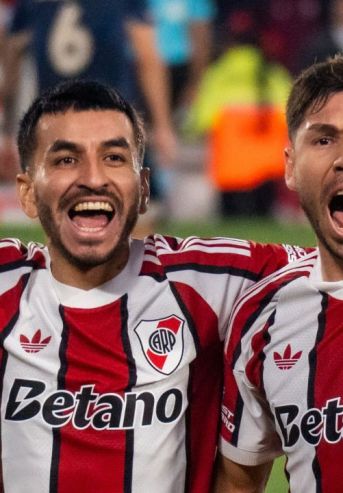Ángel Correa y Thiago Almada