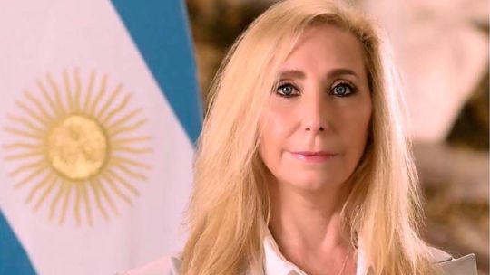 Por qué gobierna Karina