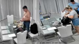 Fernando Ayala y María José Reinau tomados por la cámara de seguridad de su piso