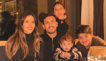 Leandro Paredes, Camila Galante y sus hijos