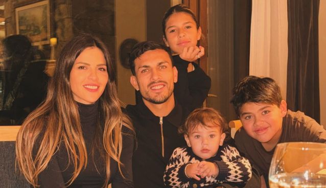 Leandro Paredes, Camila Galante y sus hijos