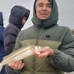 Si bien las lluvias y la humedad generaron preocupación por algunos accesos, con el correr de las horas la situación se fue normalizando. En La Salada se pescó bien. 