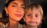 Zaira Nara y su hijo Viggo confirman desde el Cerro Castor que el camuflado es tendencia: los looks coordinados para esquiar en la nieve