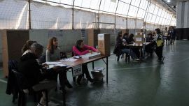 Encuesta: los indecisos ya son la tercera fuerza de cara a las elecciones de 2027