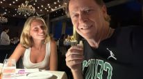 Mía Martín junto a su padre Matías Martín