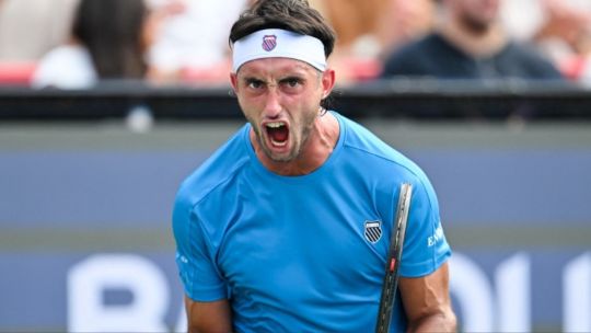 Thiago Tirante sigue haciendo historia en Cincinnati: eliminó a Mensik y jugará cuartos de final