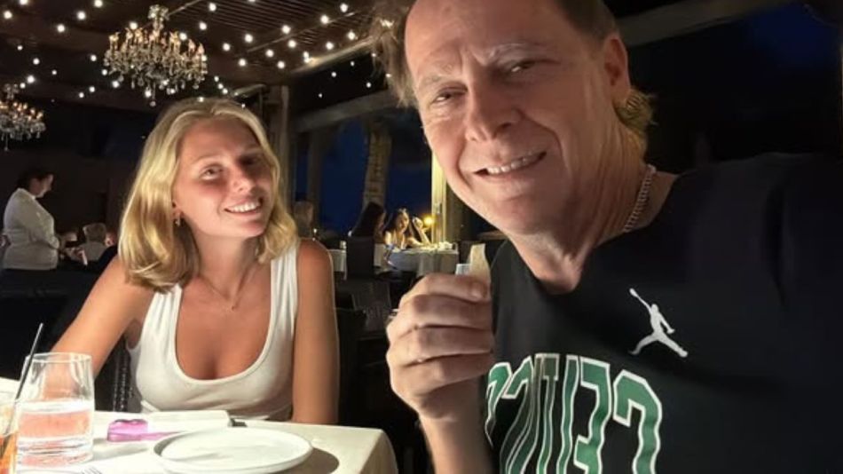 Mía Martín junto a su padre Matías Martín