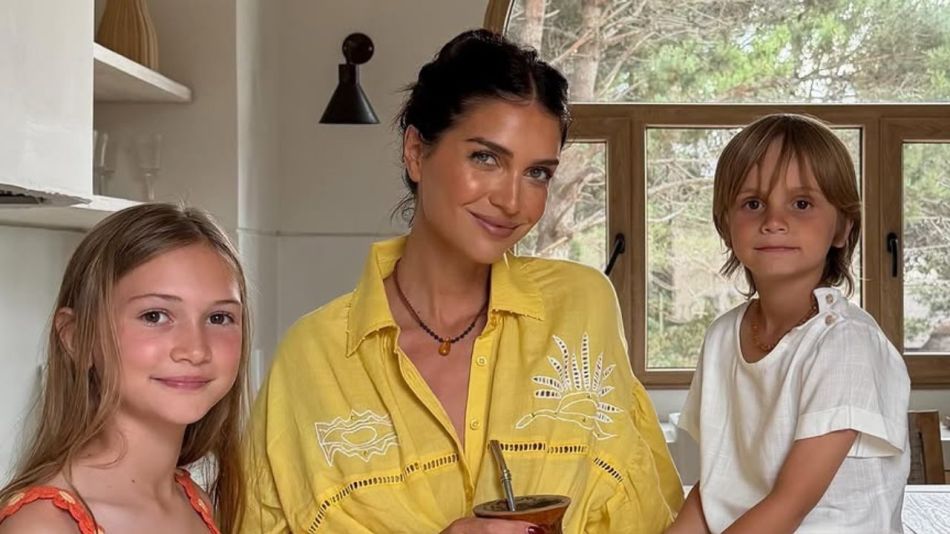 Zaira Nara junto a sus hijos, Malaika y Viggo