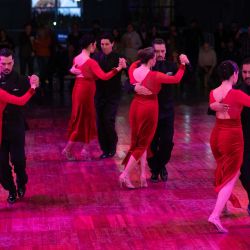 Imagen de bailarines del Laboratorio Coreográfico de Tango realizando una presentación en el marco del Festival y Mundial de Tango de Buenos Aires, en el auditorio de la Usina del Arte, en la ciudad de Buenos Aires, capital de Argentina. Una nueva edición del Tango BA Festival y Mundial, que reunirá hasta el 2 de septiembre a más de 2.000 artistas, hace vibrar a la ciudad de Buenos Aires, que acoge durante dos semanas el evento más importante del género a nivel internacional. | Foto:Xinhua/Martín Zabala