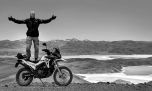 Casi un documental: una muestra inmersiva revela el recorrido de 100.000 km por Latinoamérica