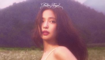 JENNIE