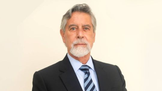 Un expresidente de Perú explica las diferencias de su país con Argentina
