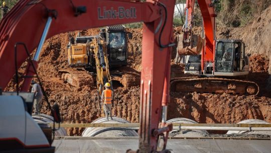 La falta de obra pública nacional frena la construcción y golpea el empleo en Corrientes