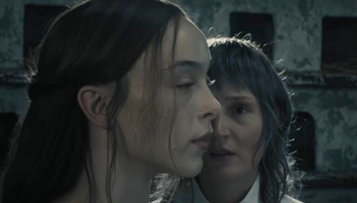 Netflix presenta el inquietante tráiler de "MONSTRUO: la historia de Lizzie Borden", con Ella Beatty, Charlie Hunnam y Rebecca Hall