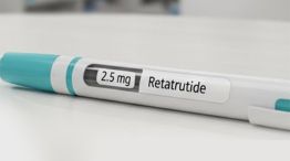 Retatrutide, la droga experimental del alerta de ANMAT.