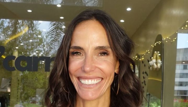 María Susini mostró cómo festejó sus 50 años: playa, surf y relax