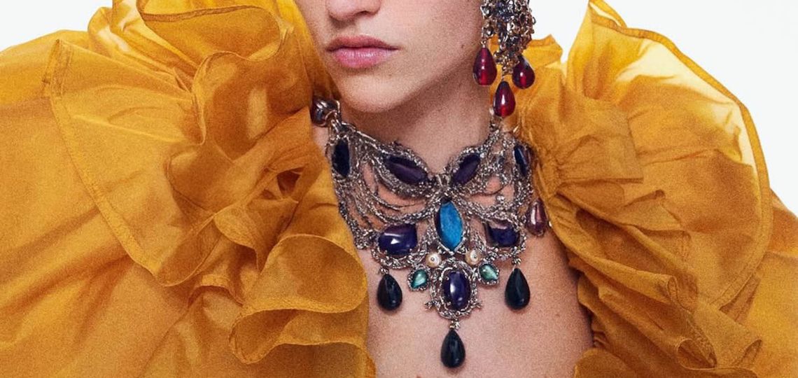 Joyería 2026: las piezas que ahora construyen todo el look