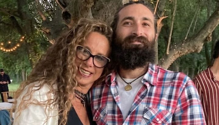 Así es la vida de Valy Wainer, la ex esposa de Julián Weich, y su novio Marcos, caballero de la edad media y pionero del combate medieval