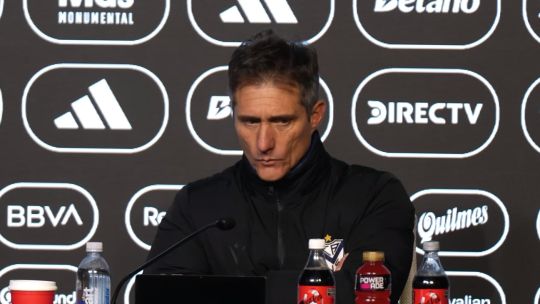  La respuesta viral de Guillermo Barros Schelotto y el palito para River tras empatar con Vélez: "Gastó 90 millones de dólares"