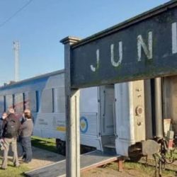 El pasaje a Junín cuesta $13.200 en Primera y $15.900 en Pullman.